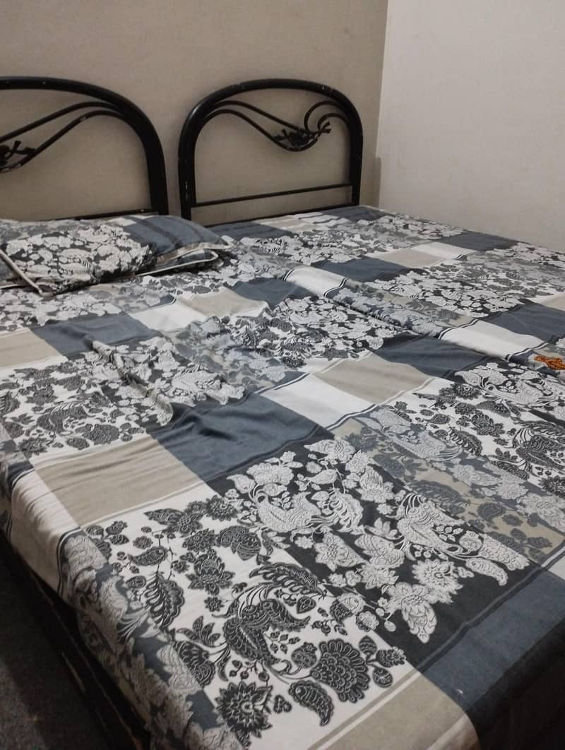 2 Single Bed 0