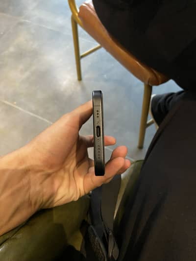 Iphone 16 (128)