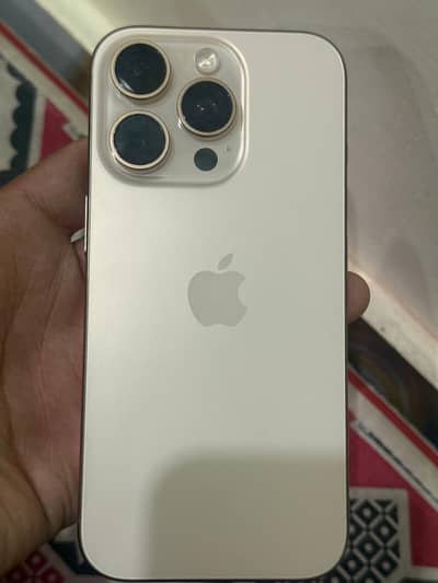 Apple iPhone 16 Pro
