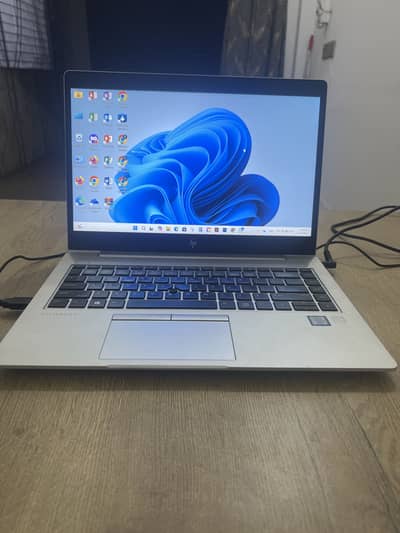 HP elitebook i5 8th generation SSD+graphic card inserted
