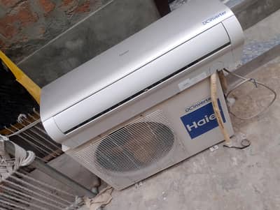 Haier 1 Ton DC inverter