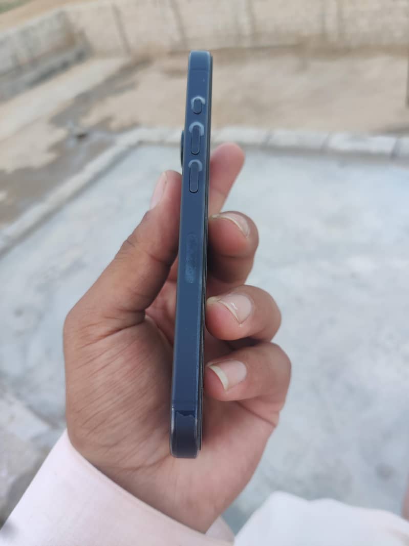 Iphone 15 pro 4