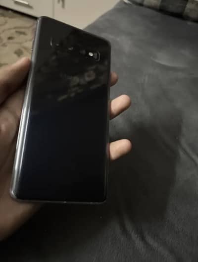 Samsung S10