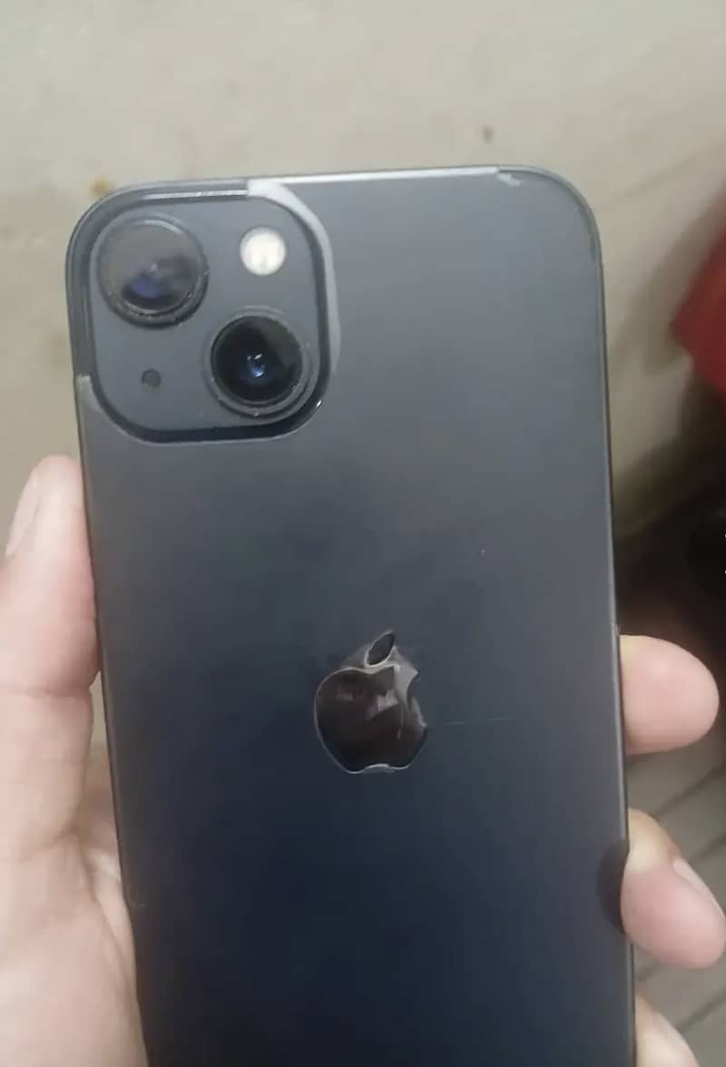 Apple iPhone 13 0