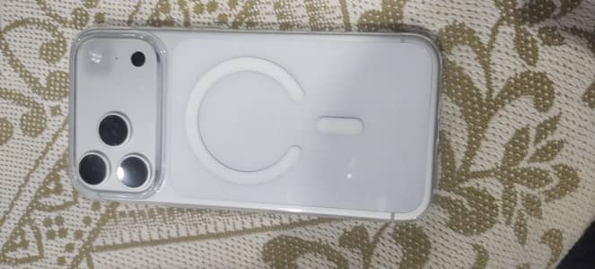 iphone 17 pro max jv silver color for sale just box open 2 days