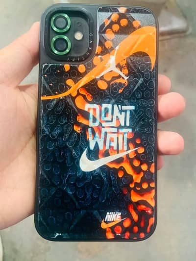 I phone 11 64 gb non pta 74 health