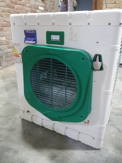 irani cooler in lush condition
