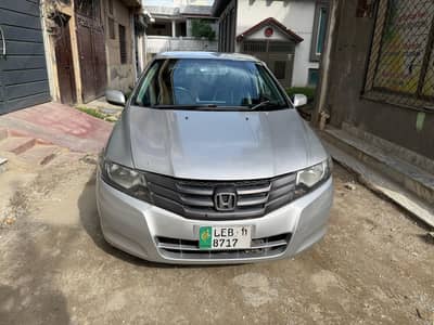 Honda city 2011 urgent sale