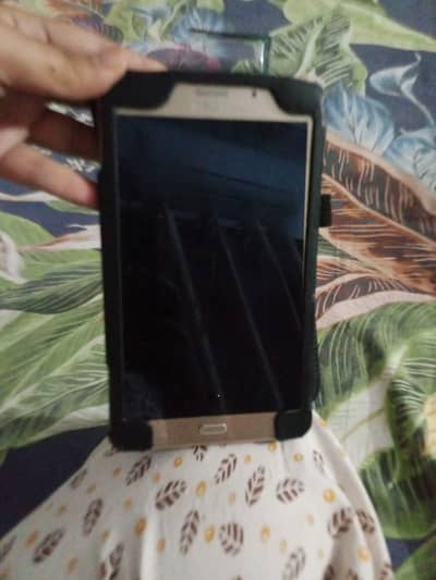 samsung tab with box 8gb