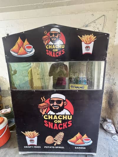Fries and samosa counter