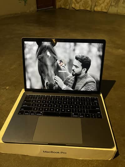 MacBook Pro 2017 i5 7gen exchange possible with mobile phone