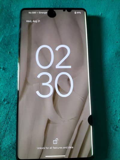 Google pixel 7pro dots or line hai baki use me 100% ok