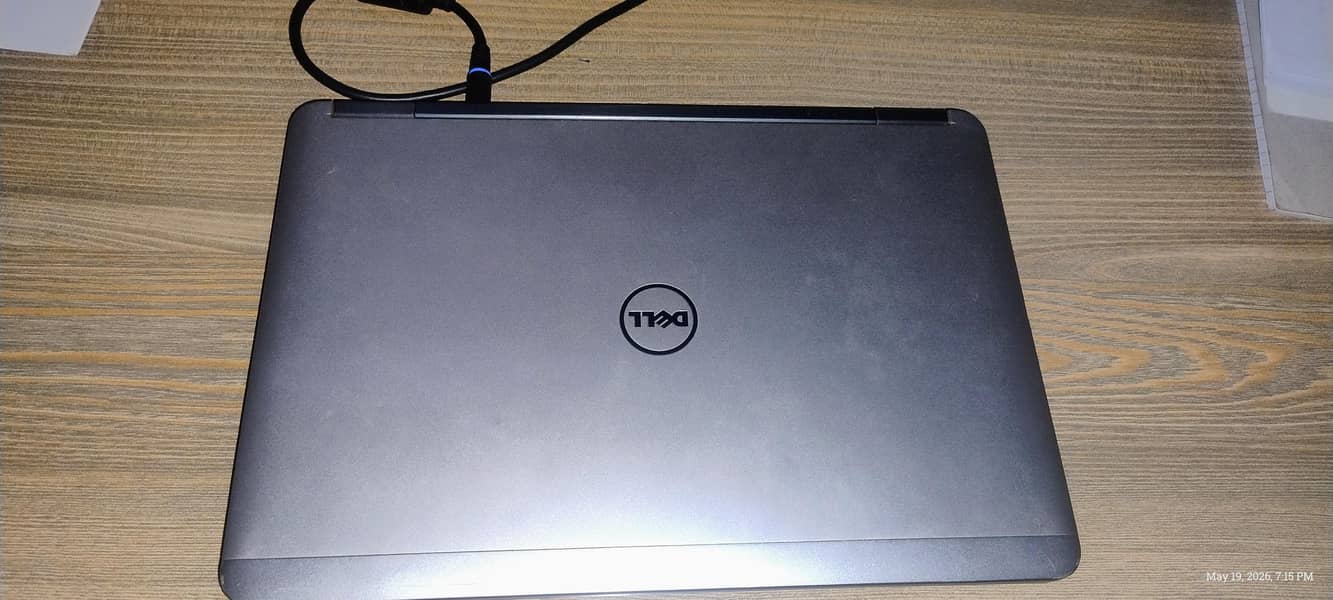 Dell I5 4th generation  E7240 0