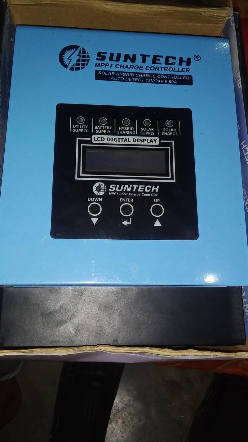 suntech MPPT Charge Controller 1
