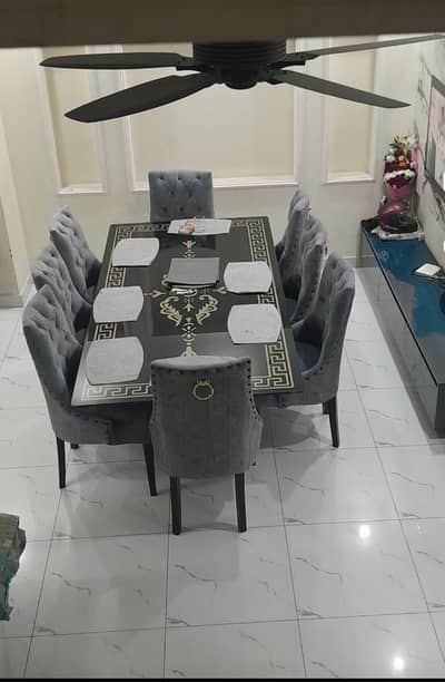 8 Seater Luxury Dining Table Set – Excellent Condition*