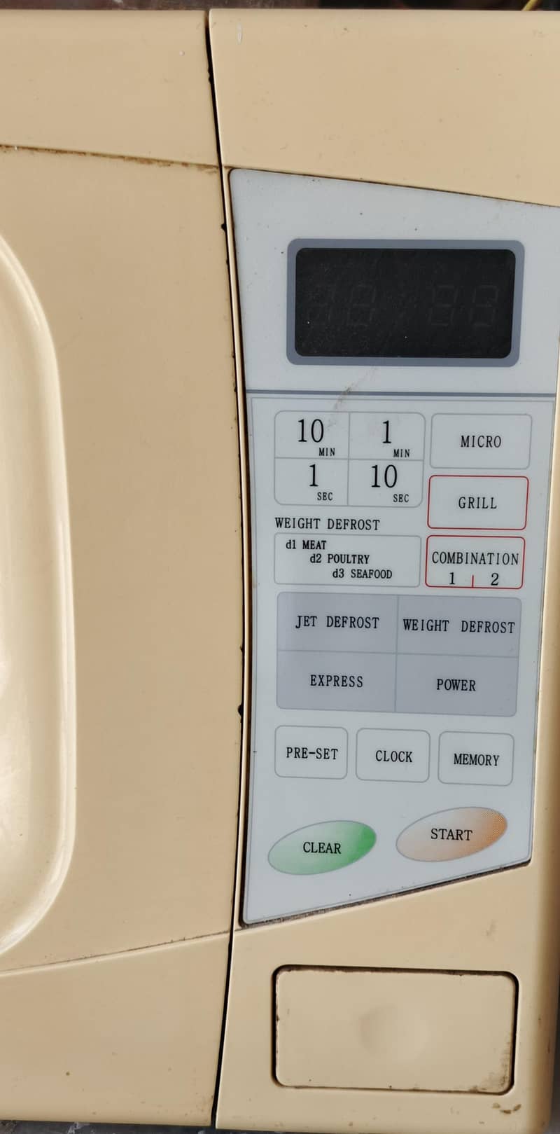 SINGER MICROWAVE 1
