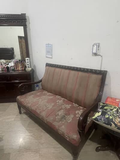 1 is 2 seat piece and 2 are single seat piece sofa set
