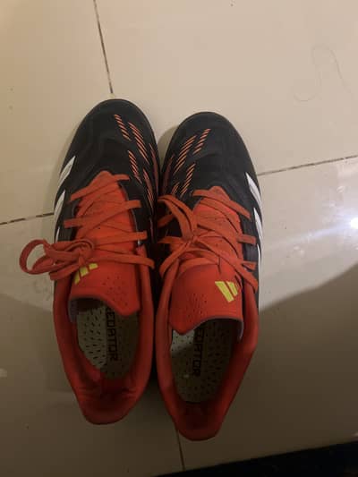 Adidas orignal predetors used lightly
