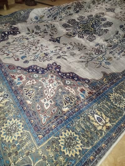 New velvet rug