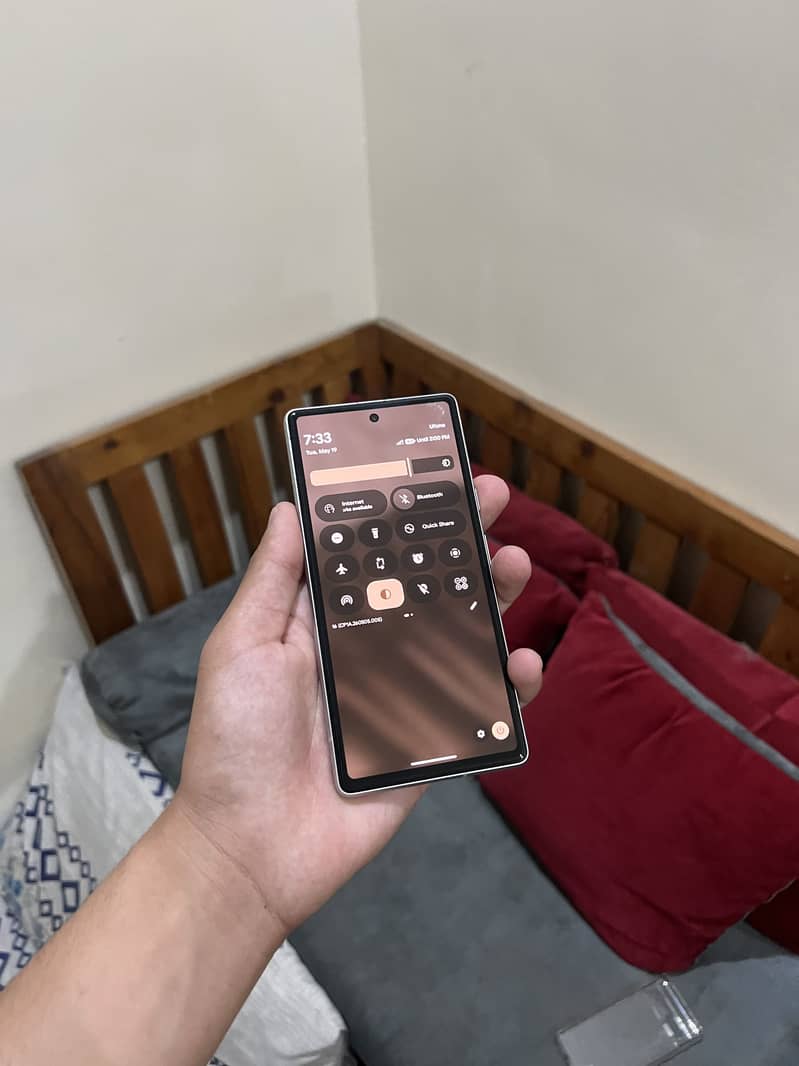 Google pixel 7a 6