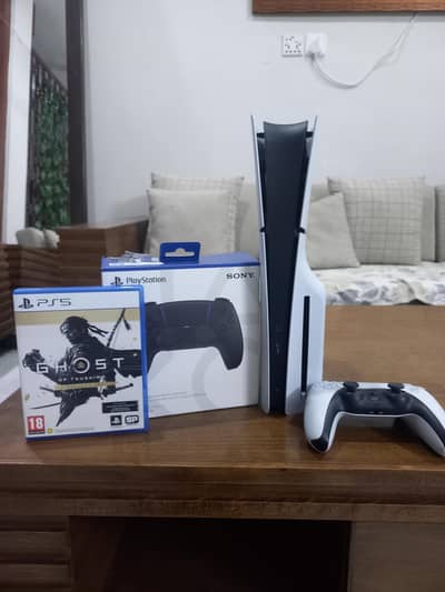 Ps5 slim disc 1tb scratchless with free disc