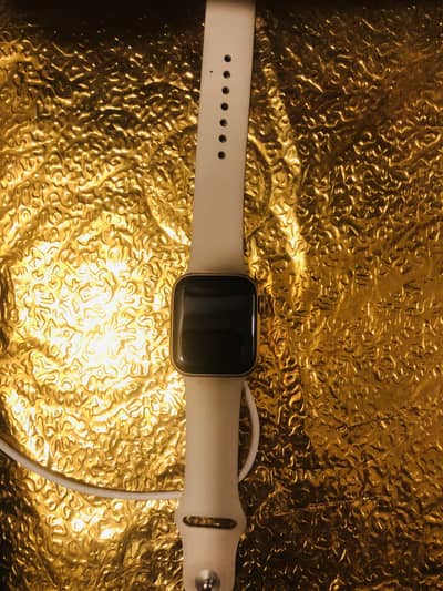 Apple SE Watch