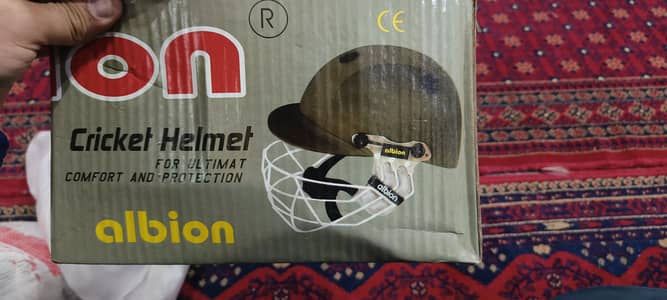 URGENT FULL NEW CRICKET HELMET  FOR SELL URGENT