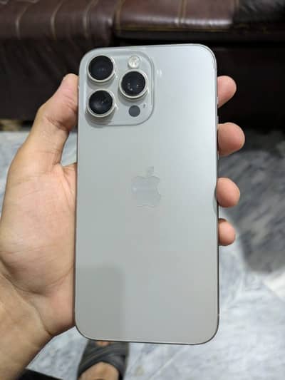 iPhone 15 pro max factory unlock