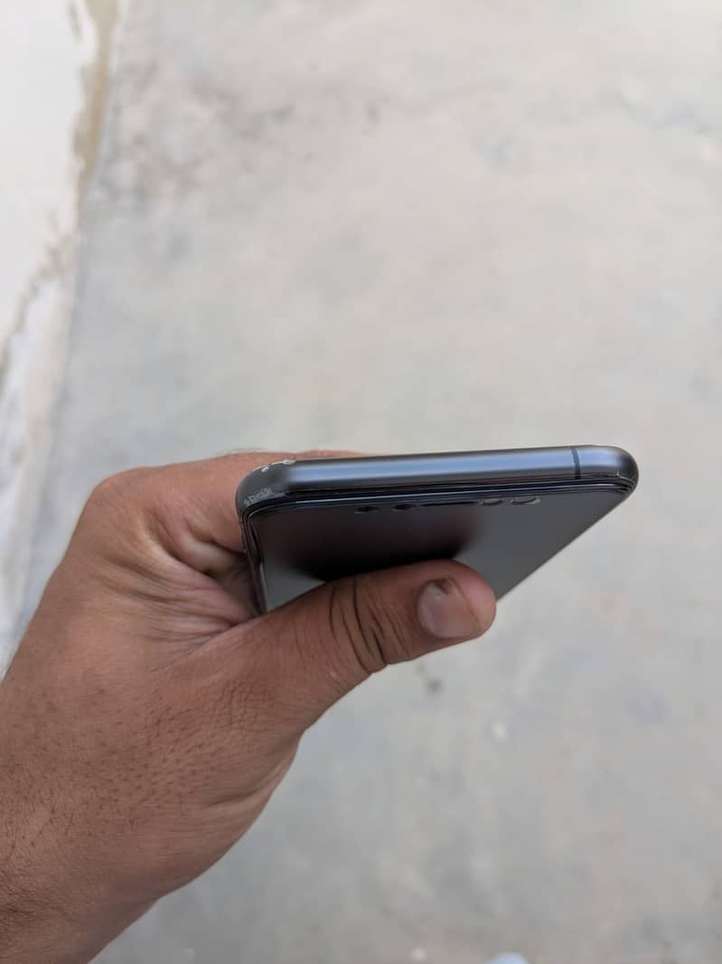 iPhone xs 4