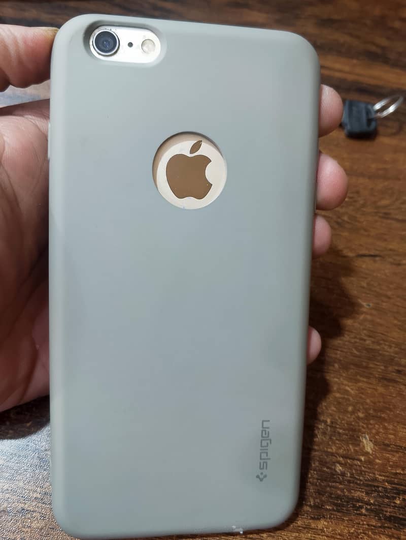 iPhone 6S Plus 1
