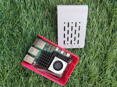 Raspberry Pi 5 - [8GB] RAM (10/10 Condition)
