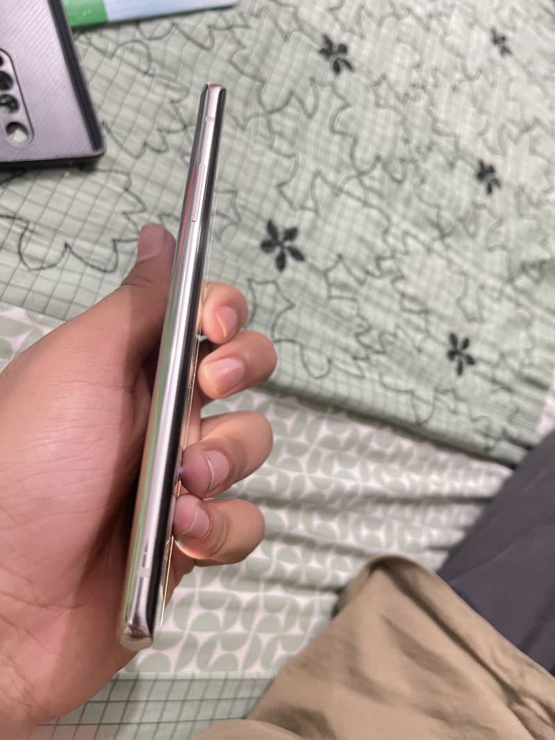 One plus 8 4