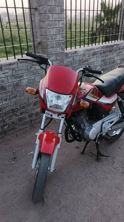 Honda CG 125 Deluex