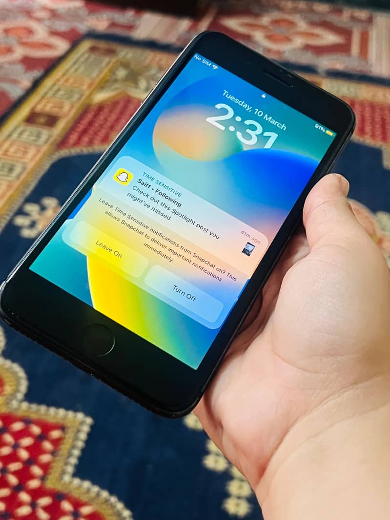 Apple iPhone 8 Plus 2