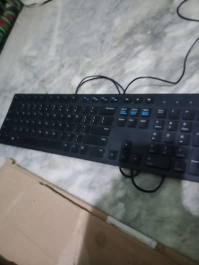 Newly used keyboard | Dell | urgent sale