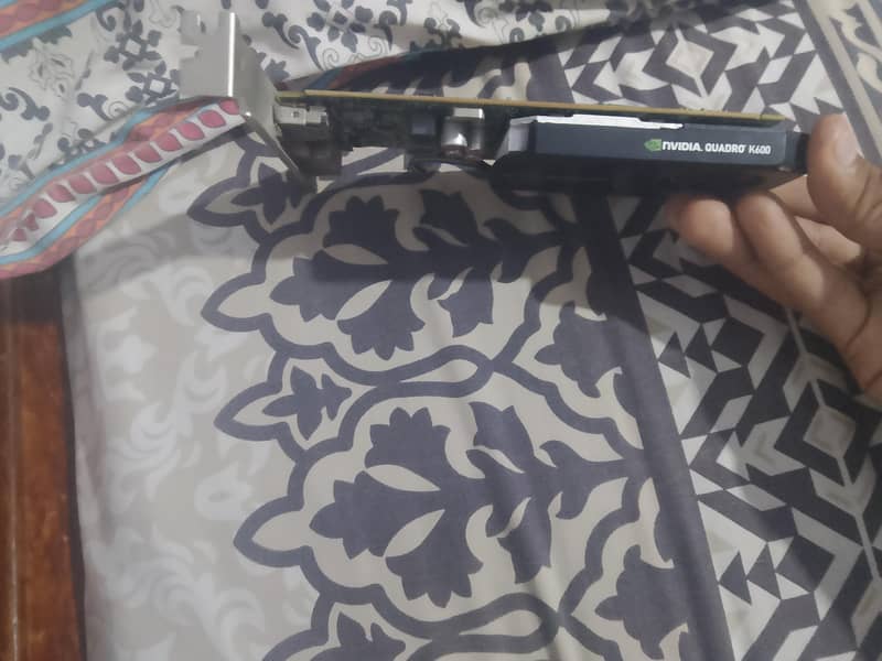 Nvidia Quadro k 600 2