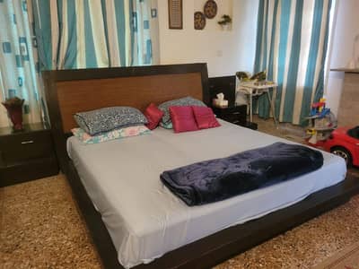 Solid Wood Panel King Size Bed with Mattress for Sale
