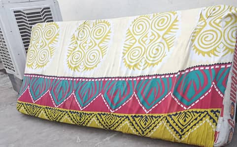diamond Spring mattress just like new single Bed