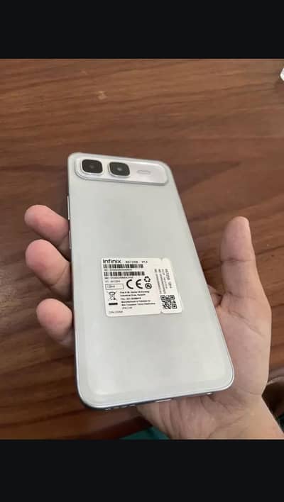 Infinix smart 10plus 4+4/128