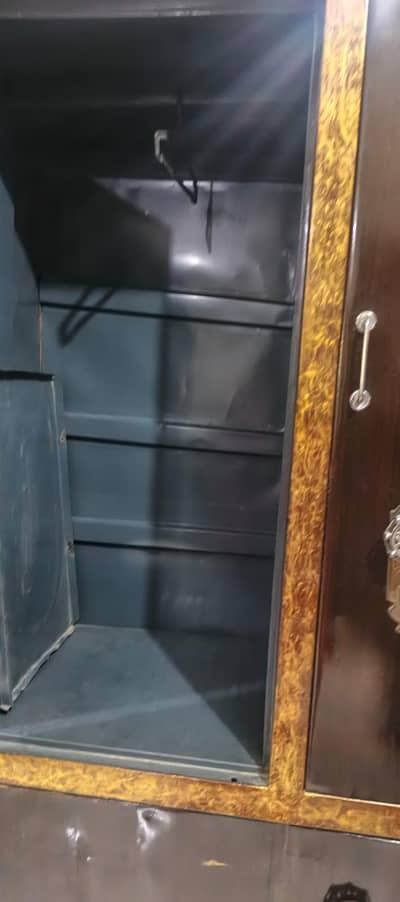 double door