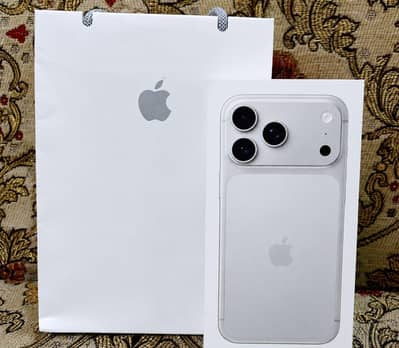 iPhone 17 Pro Max 256GB Factory Unlock
