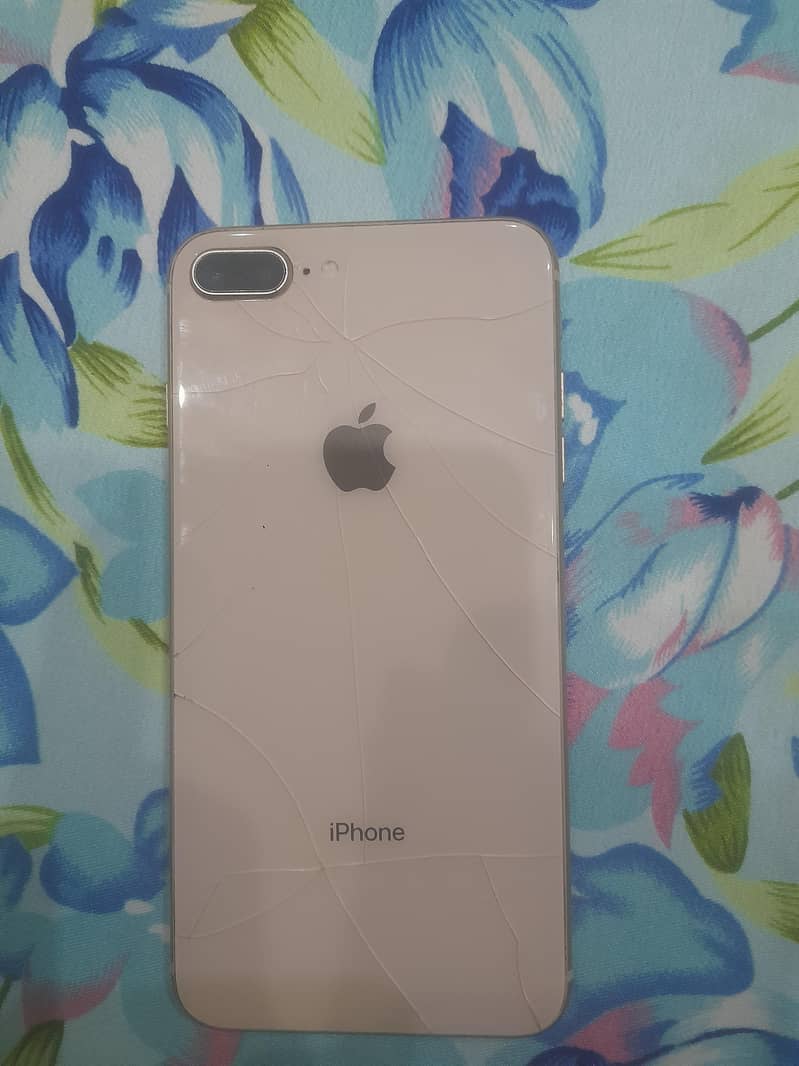 iPhone 8 plus 3