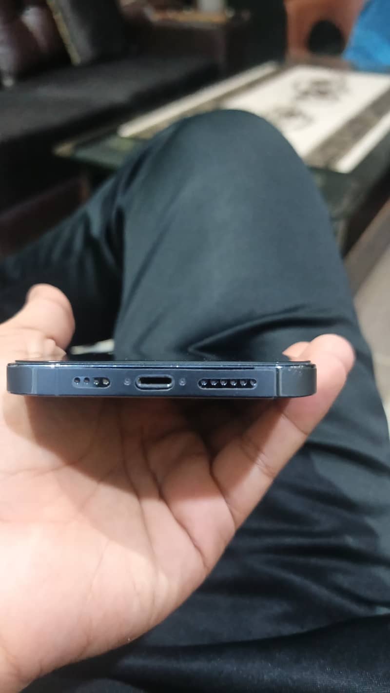 iPhone 13 Pro Max 3