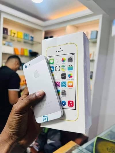iphone 5s 64 gb PTA approved My WhatsApp number 0370.7634975