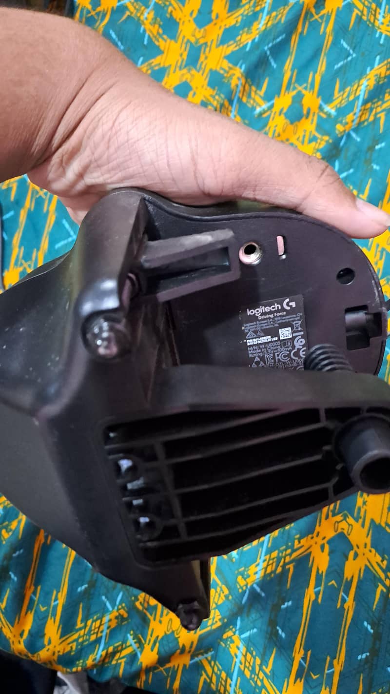 Logitech Driving Force Shifter 1
