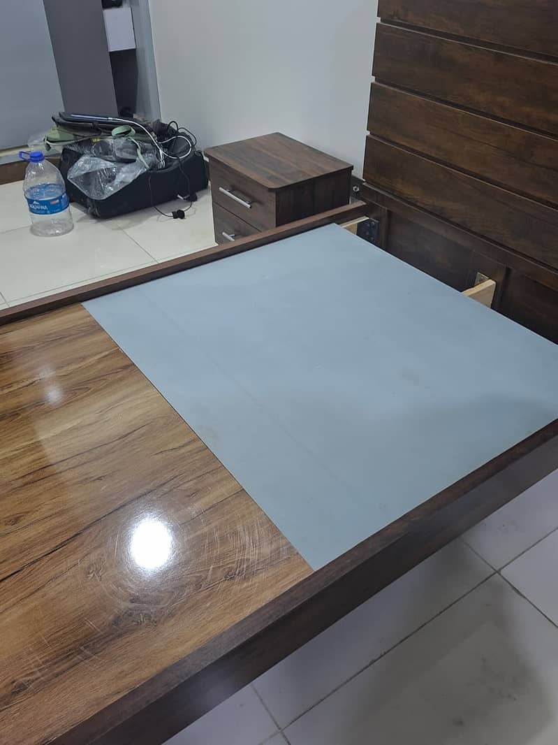 Single bed with side table 3
