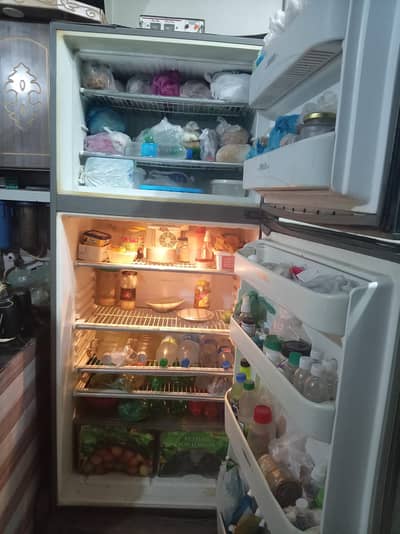 Refrigerator Dawlance H-zone