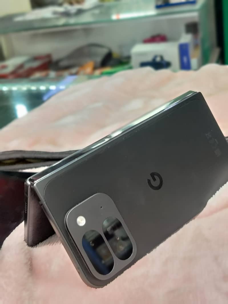 Google pixel 9pro fold 12