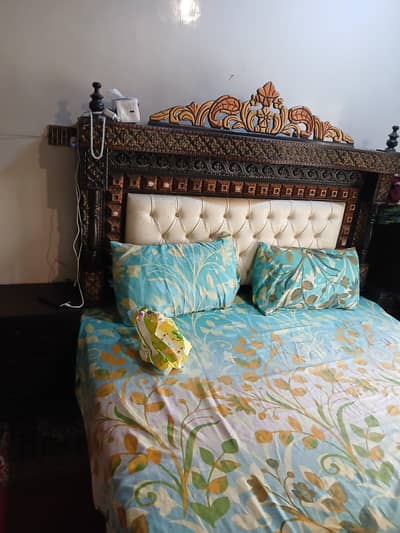 Wood Bed