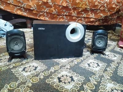 edifier speaker 2.1 woofer